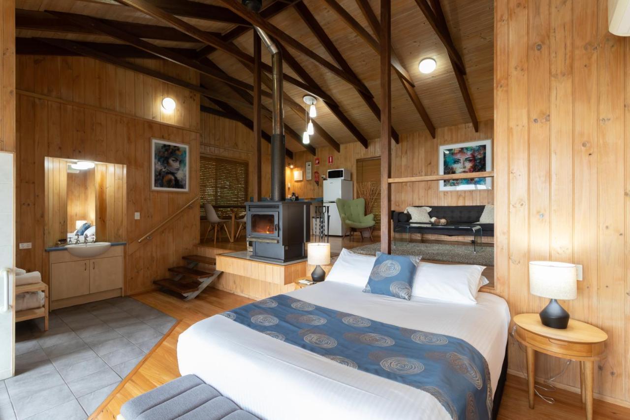 Treetops Seaview Montville Εξωτερικό φωτογραφία