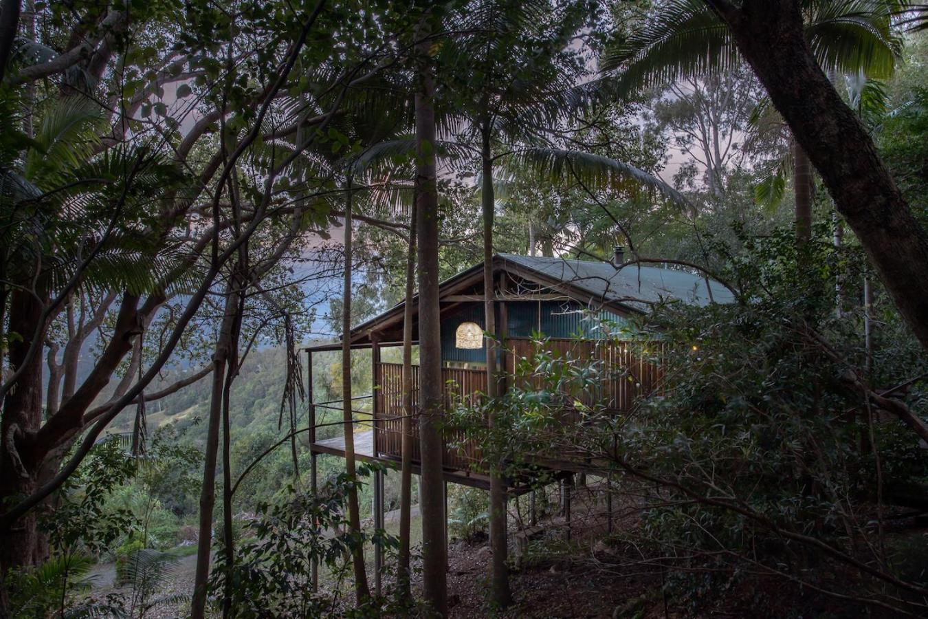Treetops Seaview Montville Εξωτερικό φωτογραφία