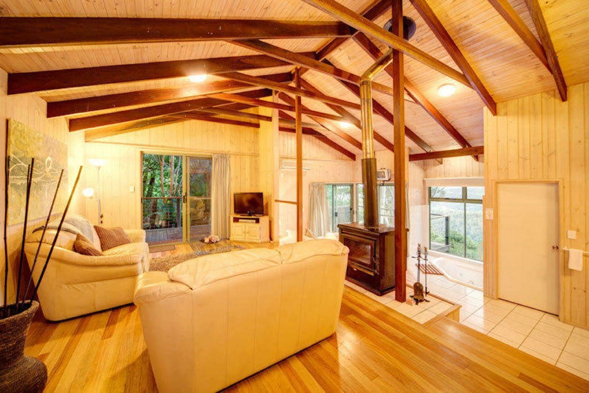 Treetops Seaview Montville Εξωτερικό φωτογραφία