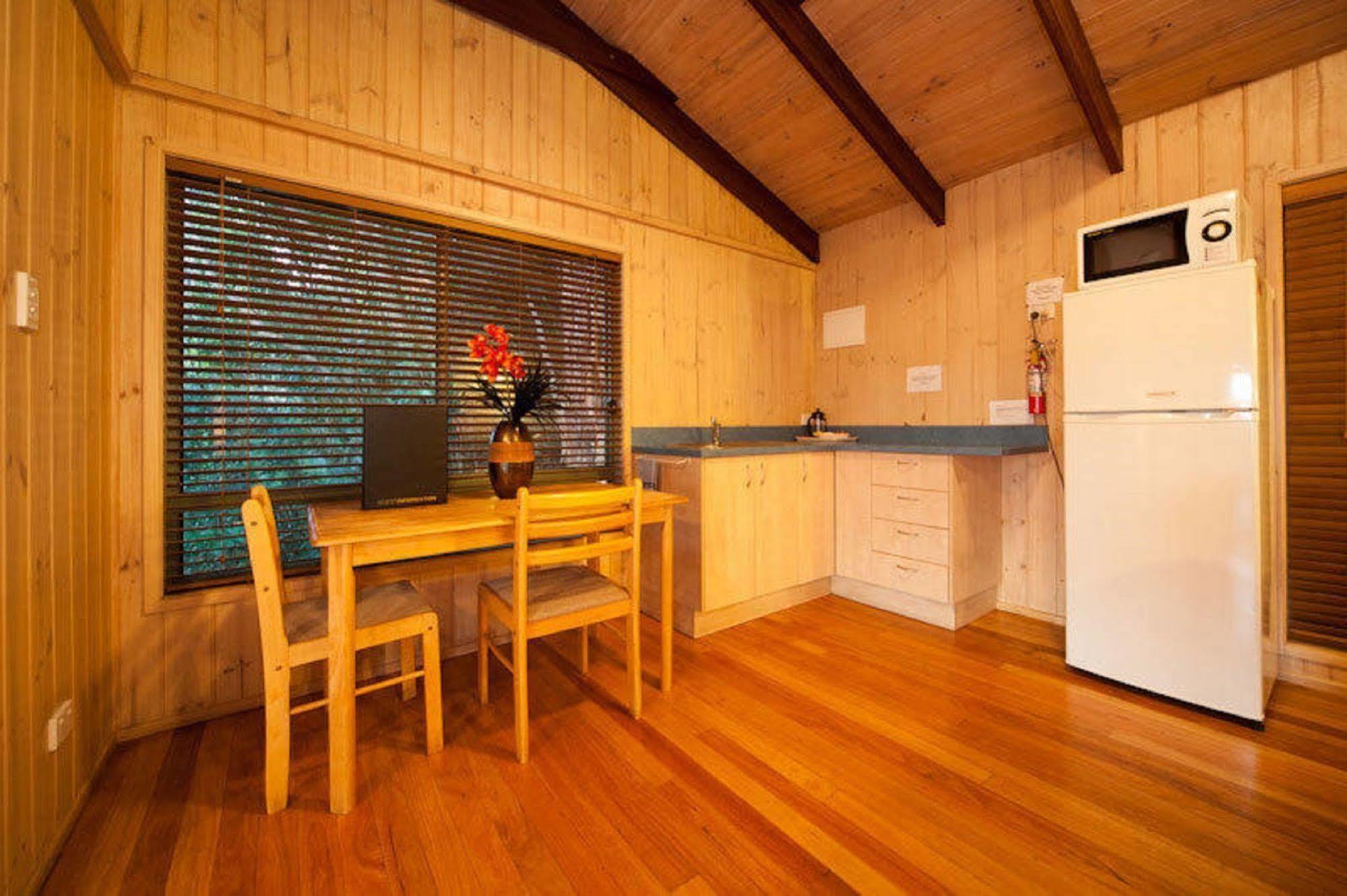 Treetops Seaview Montville Εξωτερικό φωτογραφία